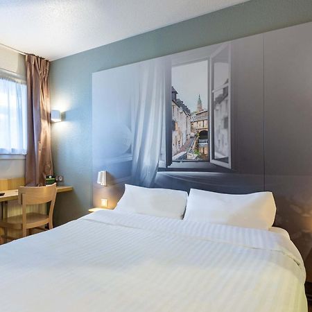 B&B Hotel Chartres Le Forum Le Coudray Eksteriør billede