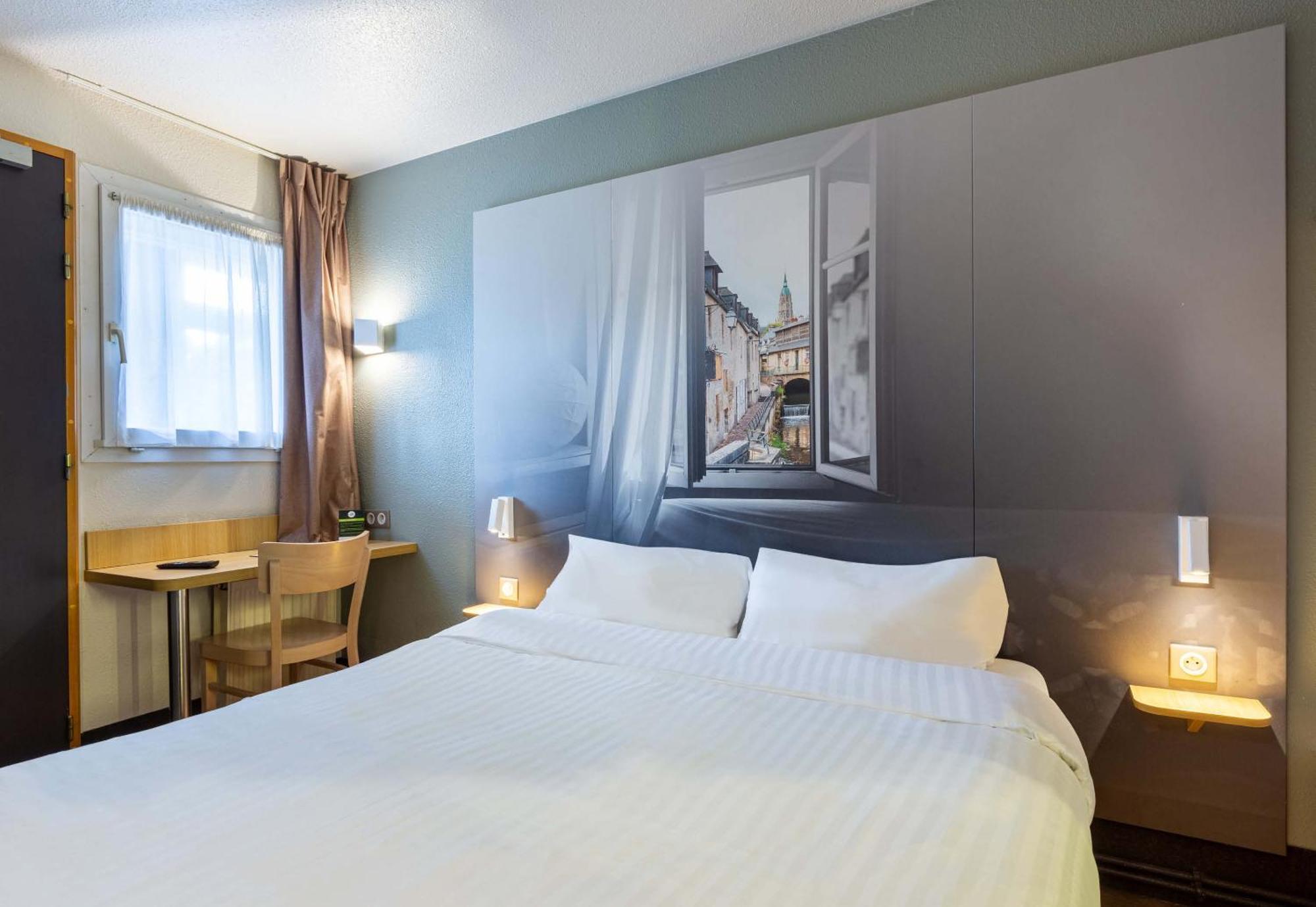 B&B Hotel Chartres Le Forum Le Coudray Eksteriør billede